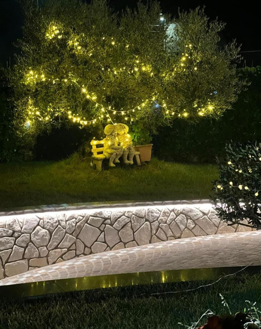 Alba Magica Bed & Breakfast อาเจโรลา ภายนอก รูปภาพ